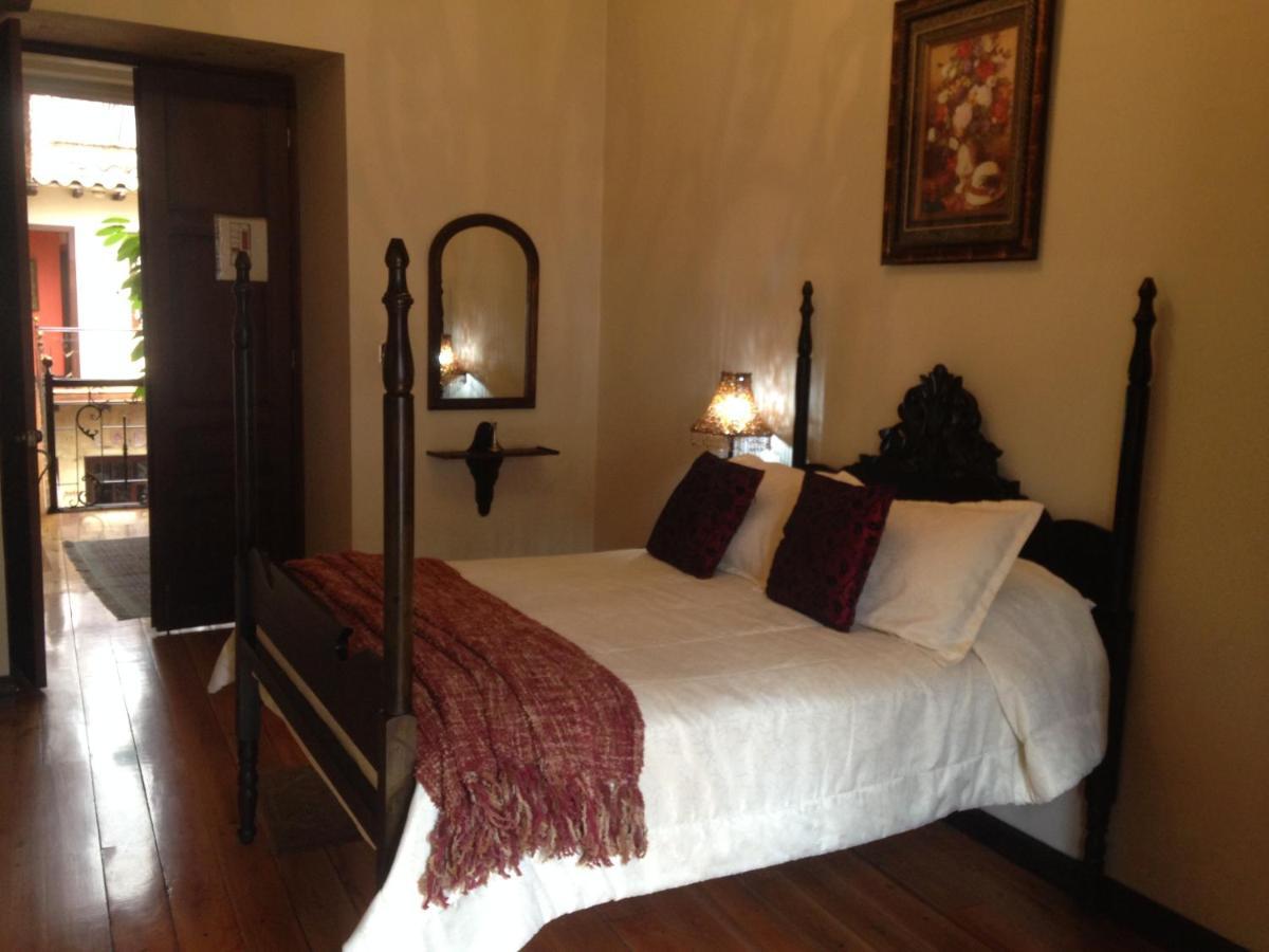 La Posada Cuencana Hotel ภายนอก รูปภาพ