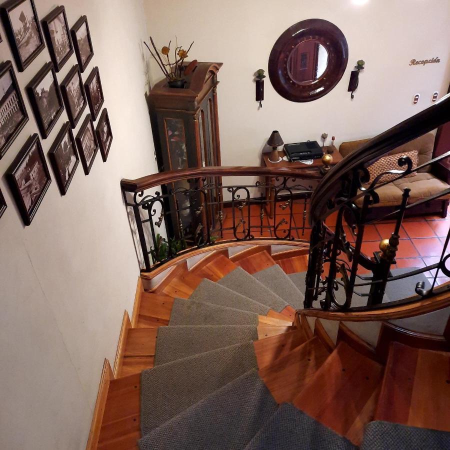 La Posada Cuencana Hotel ภายนอก รูปภาพ