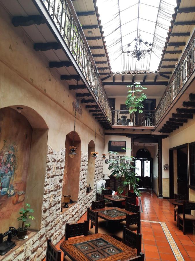 La Posada Cuencana Hotel ภายนอก รูปภาพ