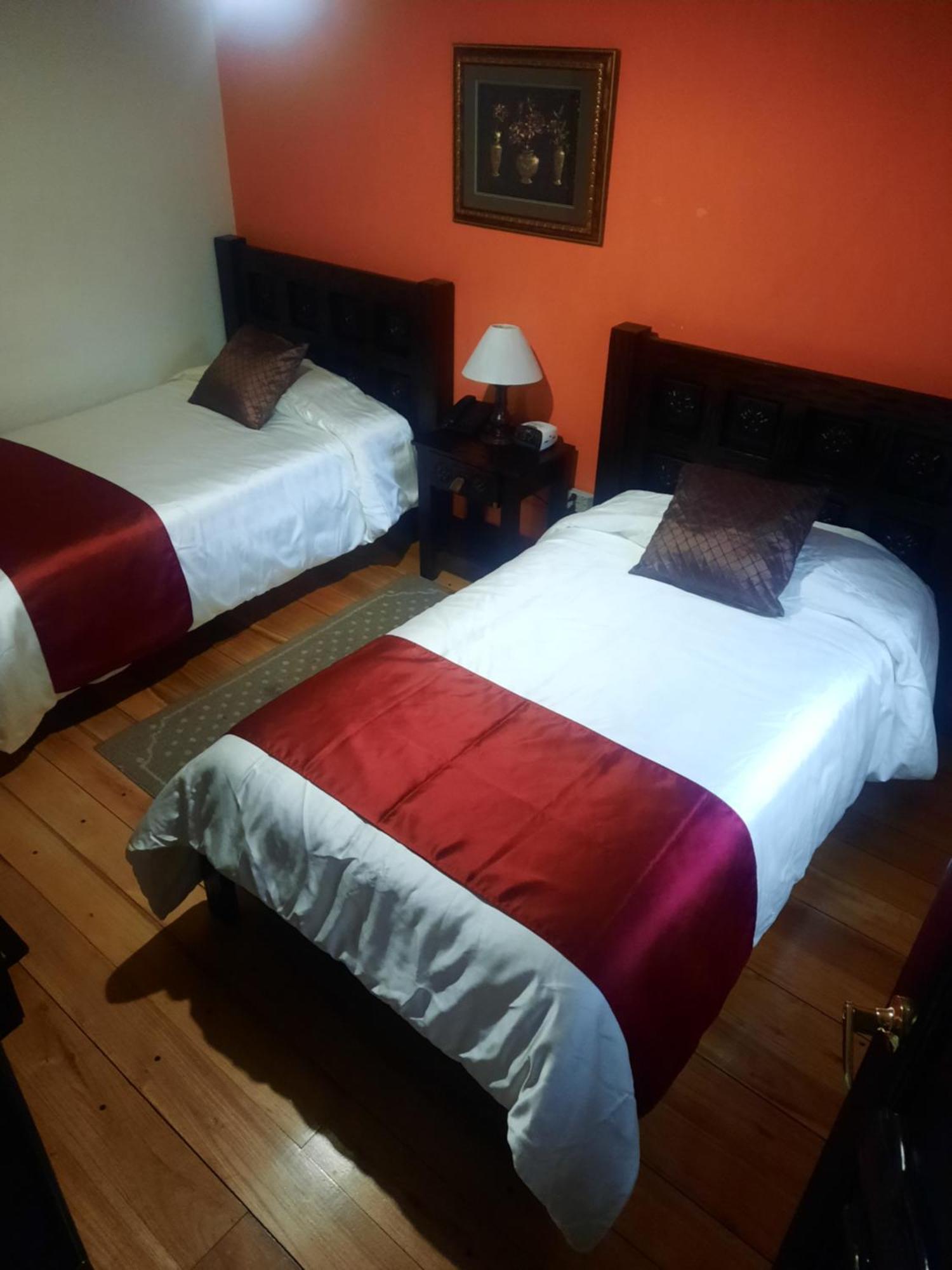 La Posada Cuencana Hotel ภายนอก รูปภาพ