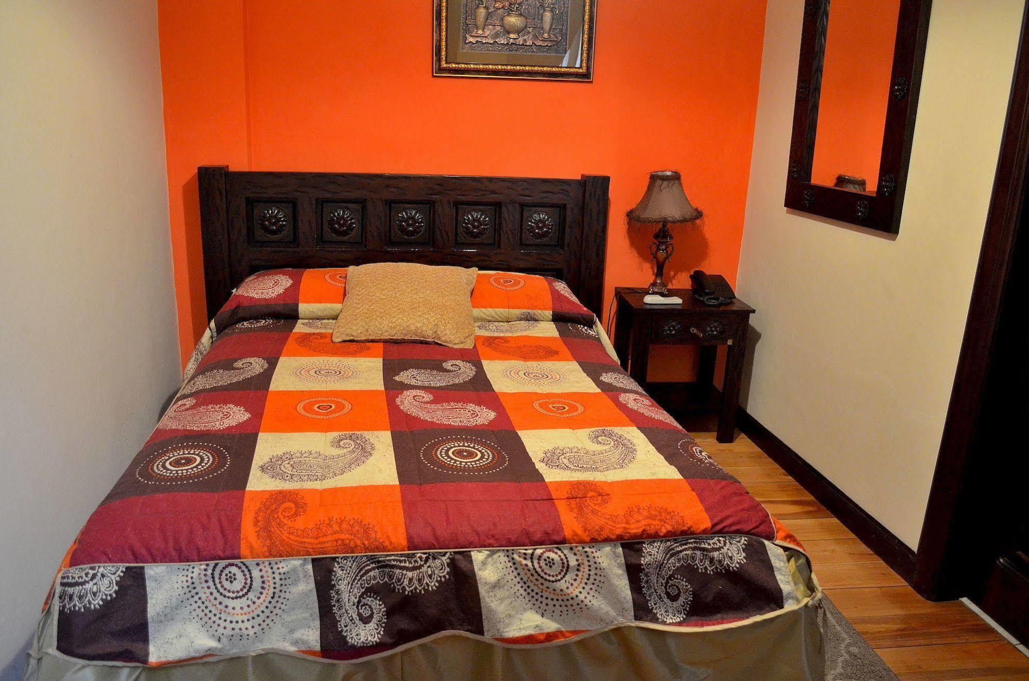 La Posada Cuencana Hotel ภายนอก รูปภาพ