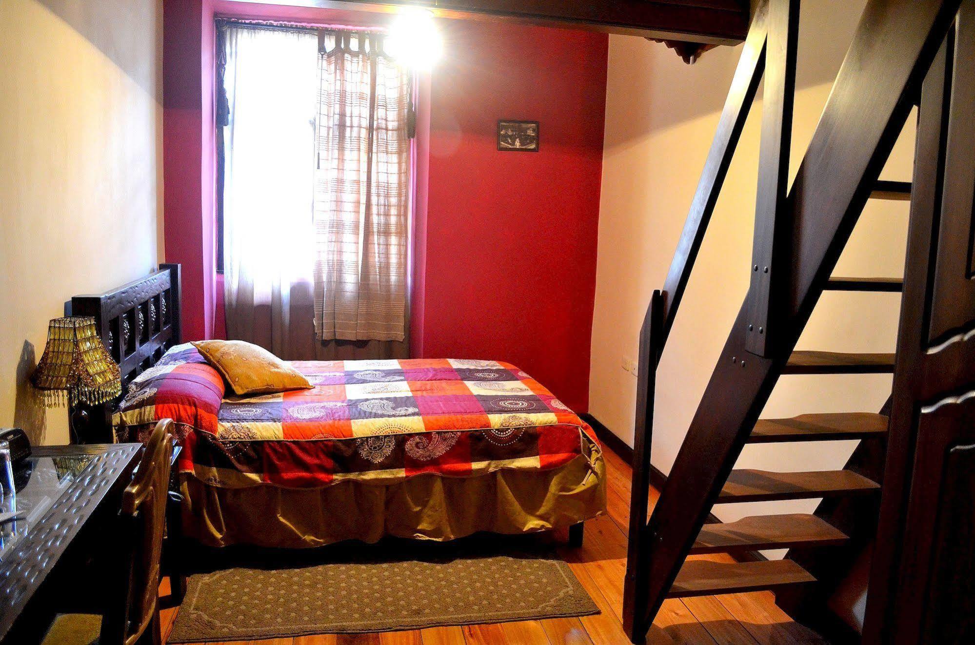 La Posada Cuencana Hotel ภายนอก รูปภาพ
